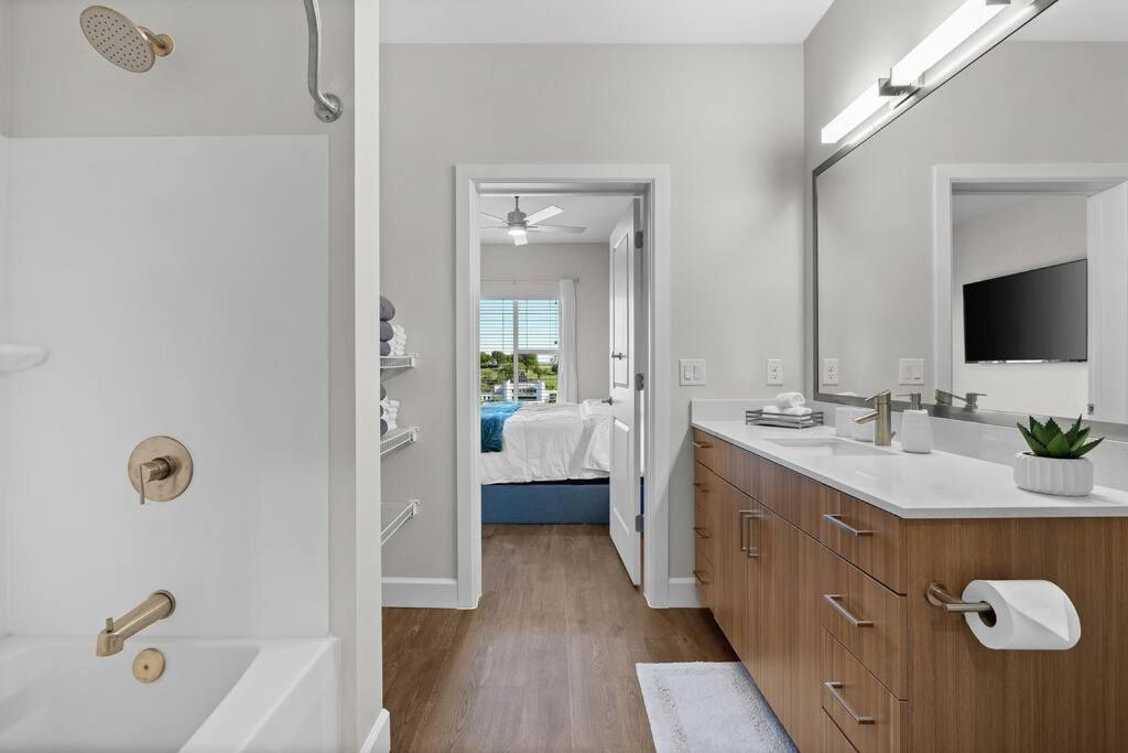 Beverly Hills Suite Penthouse The Gulch Nashville Bagian luar foto