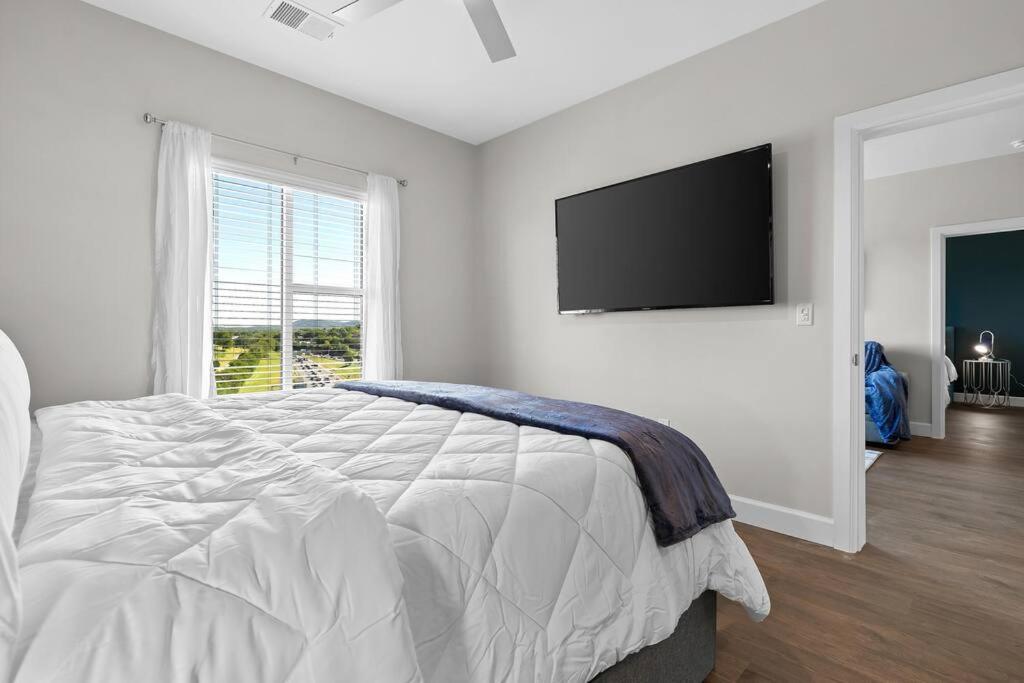 Beverly Hills Suite Penthouse The Gulch Nashville Bagian luar foto