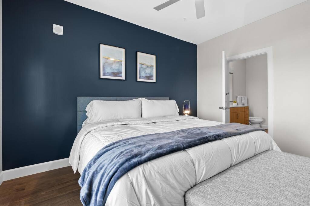 Beverly Hills Suite Penthouse The Gulch Nashville Bagian luar foto