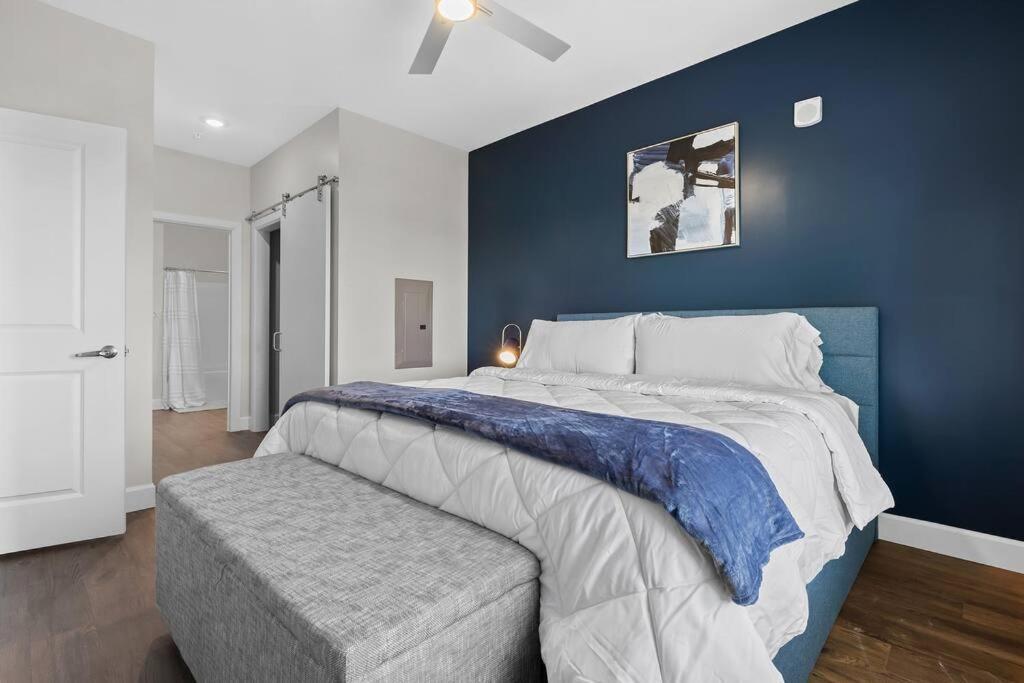 Beverly Hills Suite Penthouse The Gulch Nashville Bagian luar foto